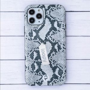 Snakeskin Loopy iPhone 12/12 Pro Case